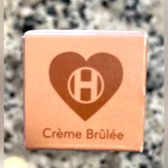 OleHenriksen Pout Preserve Hydrating Peptide Lip Treatment Crème Brûlée - Picture 11 of 14